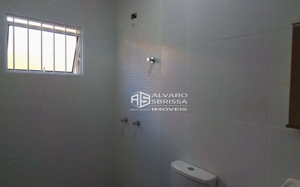 Casa, 4 quartos, 180 m² - Foto 1