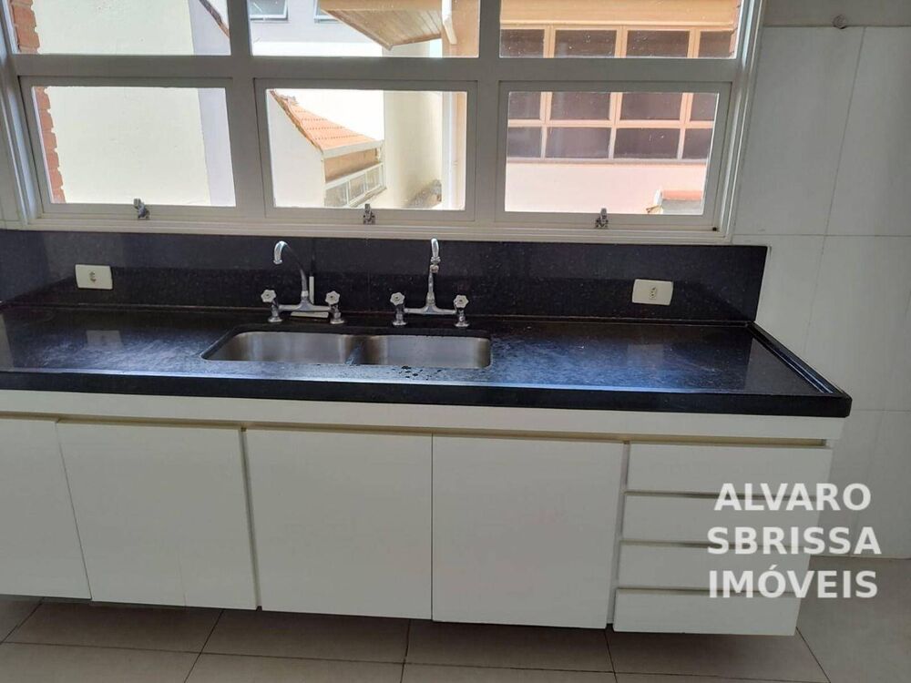 Casa, 3 quartos, 320 m² - Foto 1