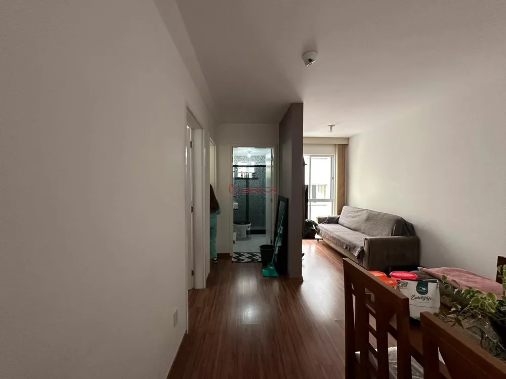 Apartamento à venda com 2 quartos, 49m² - Foto 2