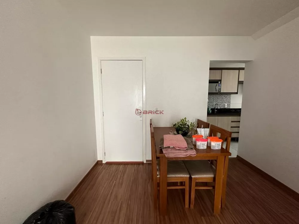 Apartamento à venda com 2 quartos, 49m² - Foto 3