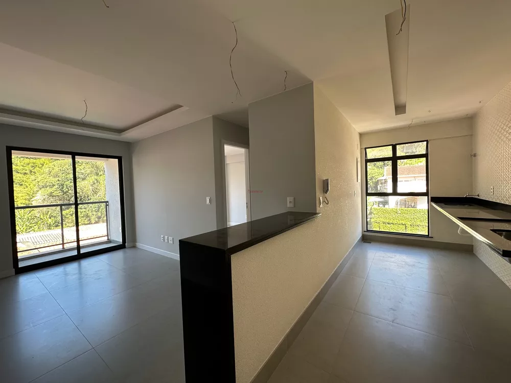 Apartamento à venda com 1 quarto, 50m² - Foto 1