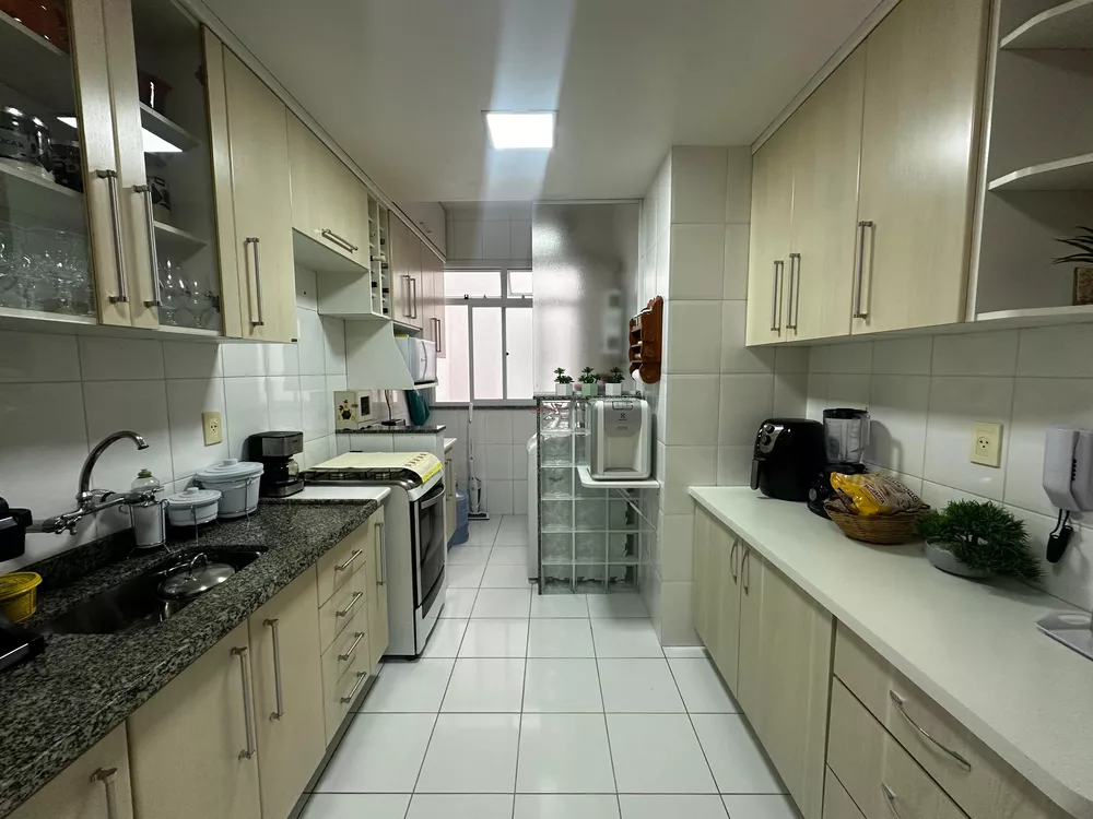 Apartamento à venda com 2 quartos, 60m² - Foto 14