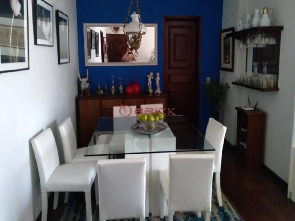 Apartamento à venda com 3 quartos, 147m² - Foto 1