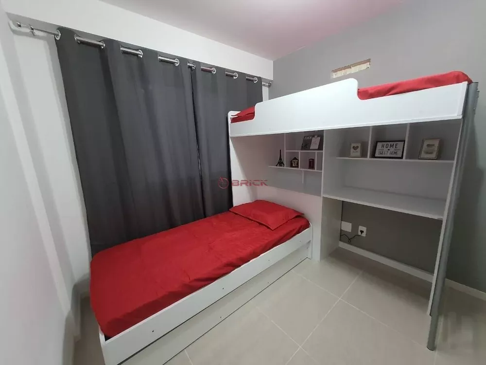 Apartamento à venda com 2 quartos, 76m² - Foto 4