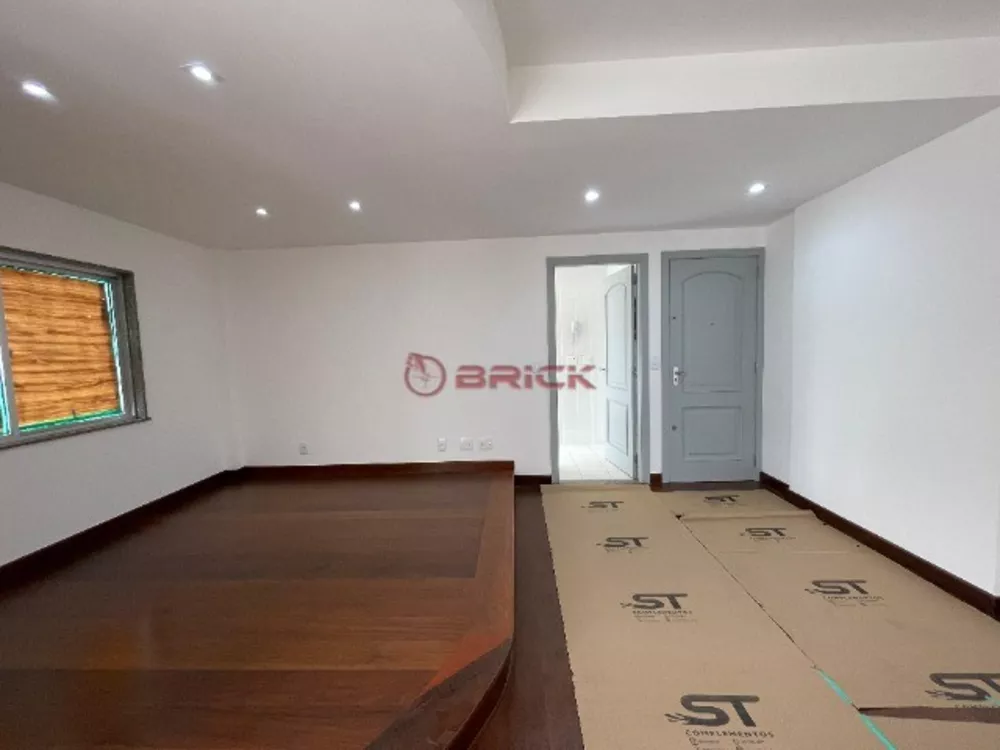 Cobertura à venda com 3 quartos, 145m² - Foto 2