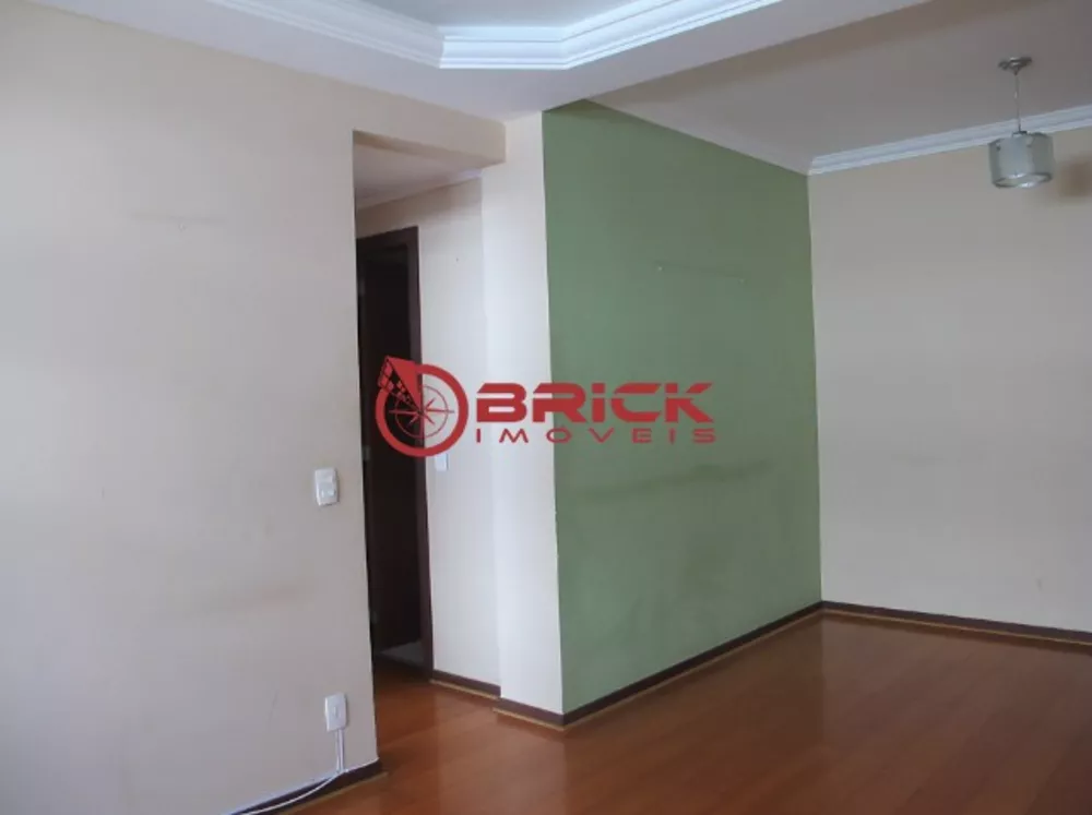 Apartamento à venda com 2 quartos, 60m² - Foto 1