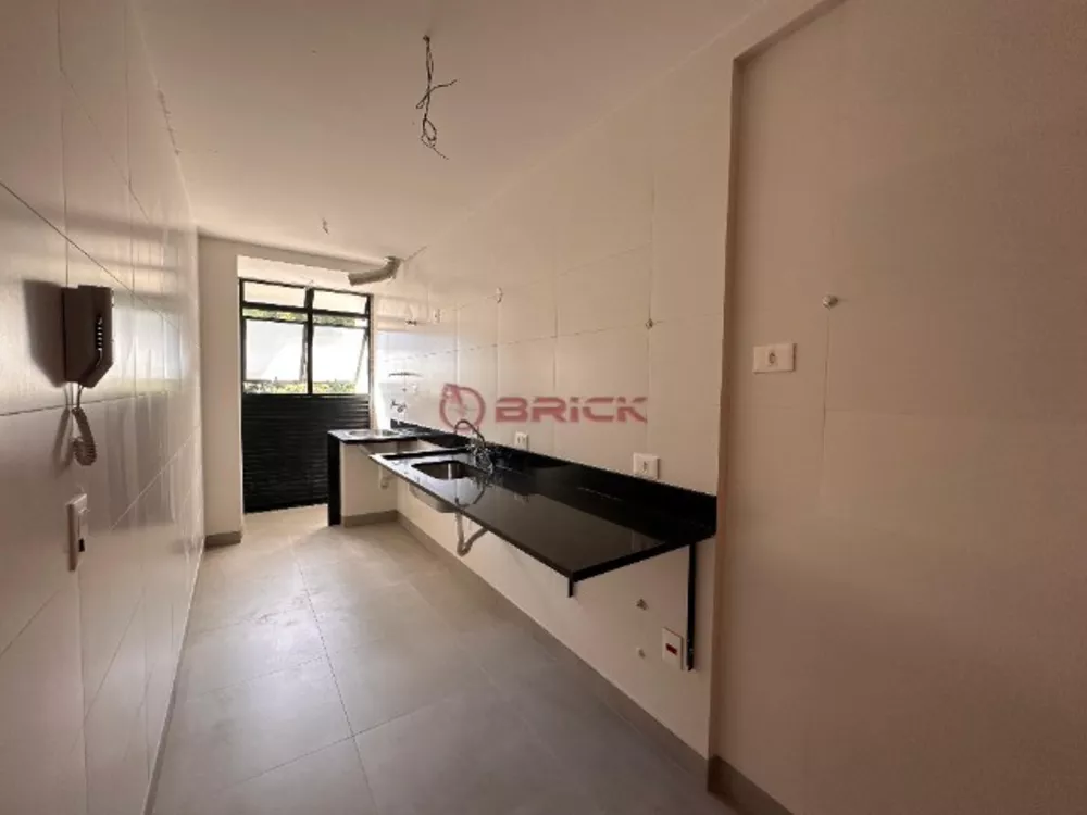 Apartamento à venda com 3 quartos, 90m² - Foto 5