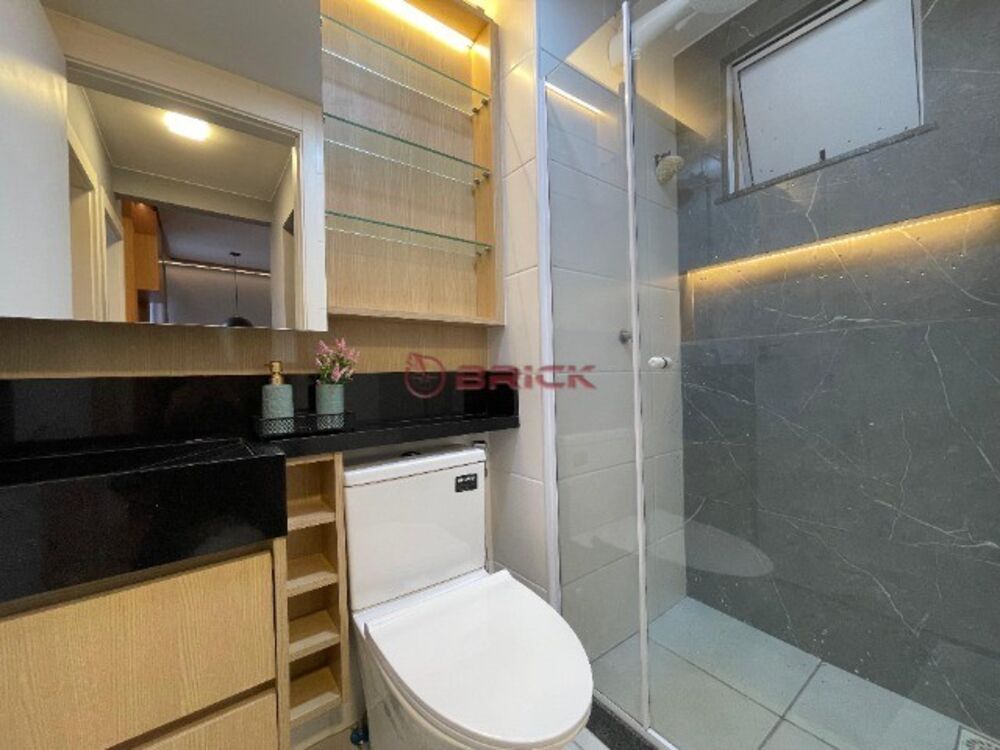 Apartamento à venda com 2 quartos, 45m² - Foto 3