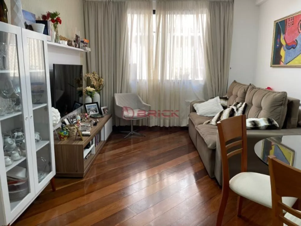 Apartamento à venda com 2 quartos, 90m² - Foto 3