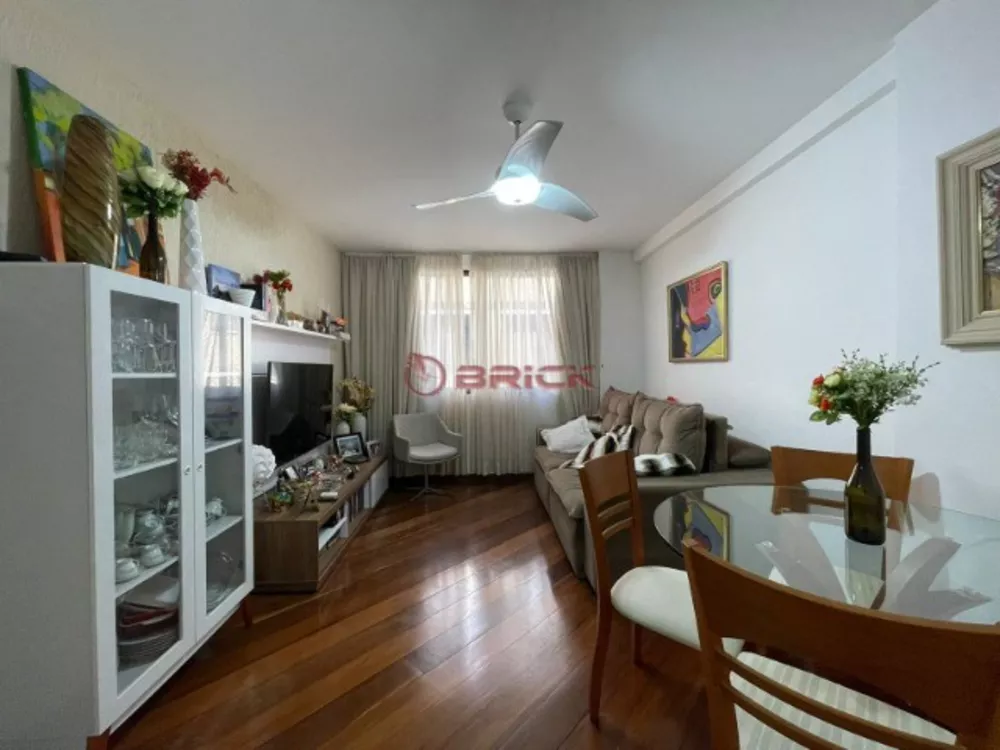 Apartamento à venda com 2 quartos, 90m² - Foto 2