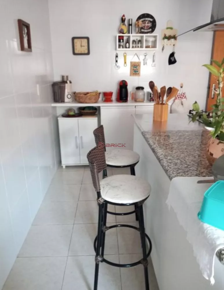 Apartamento à venda com 2 quartos, 110m² - Foto 15