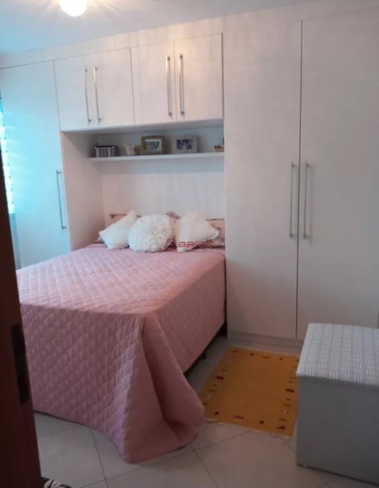 Apartamento à venda com 2 quartos, 110m² - Foto 11