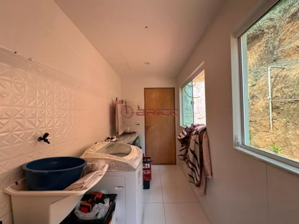 Casa à venda com 2 quartos, 200m² - Foto 15