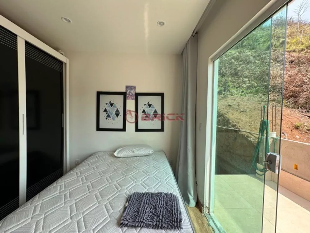 Casa à venda com 2 quartos, 200m² - Foto 10