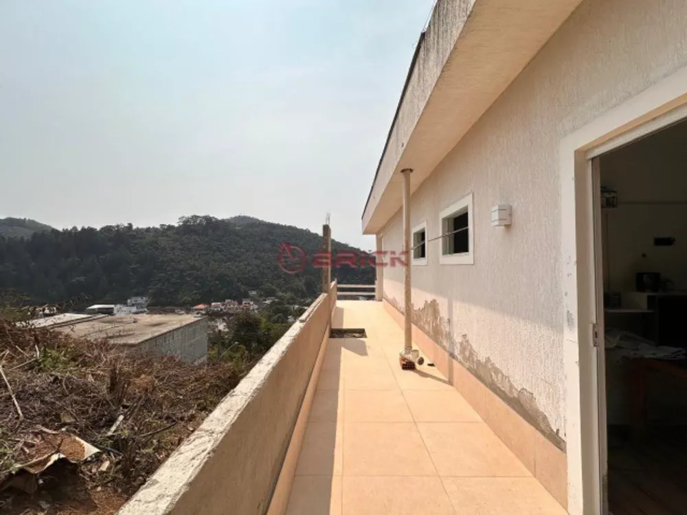 Casa à venda com 2 quartos, 200m² - Foto 12