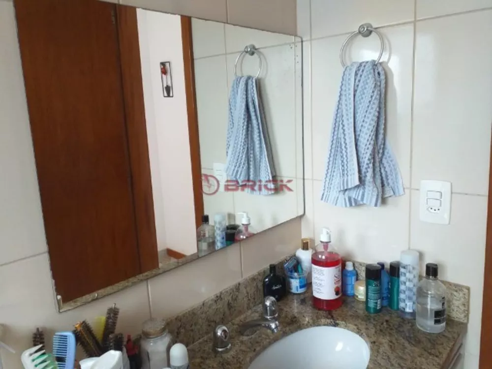 Casa à venda com 2 quartos, 120m² - Foto 16