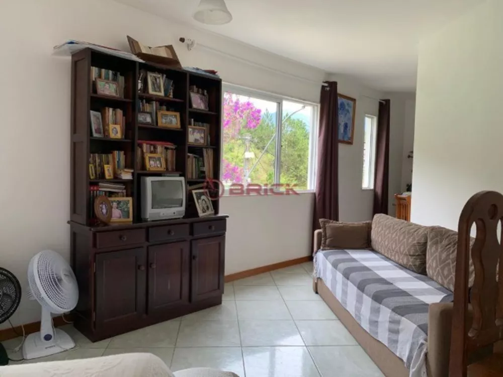 Casa à venda com 2 quartos, 120m² - Foto 5