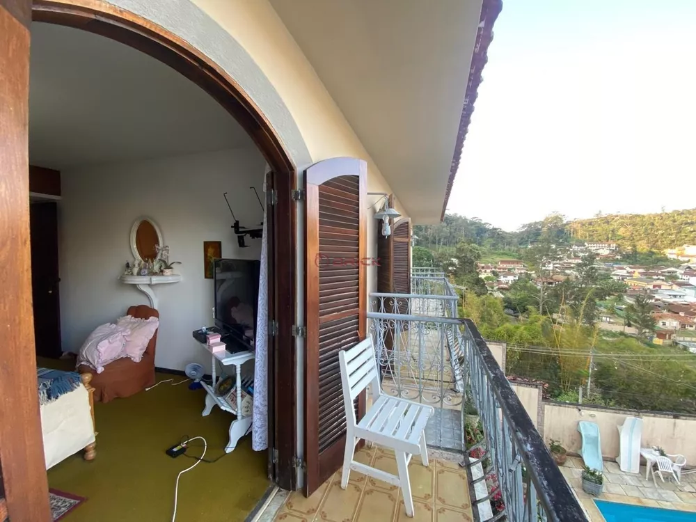 Casa à venda com 3 quartos, 146m² - Foto 12