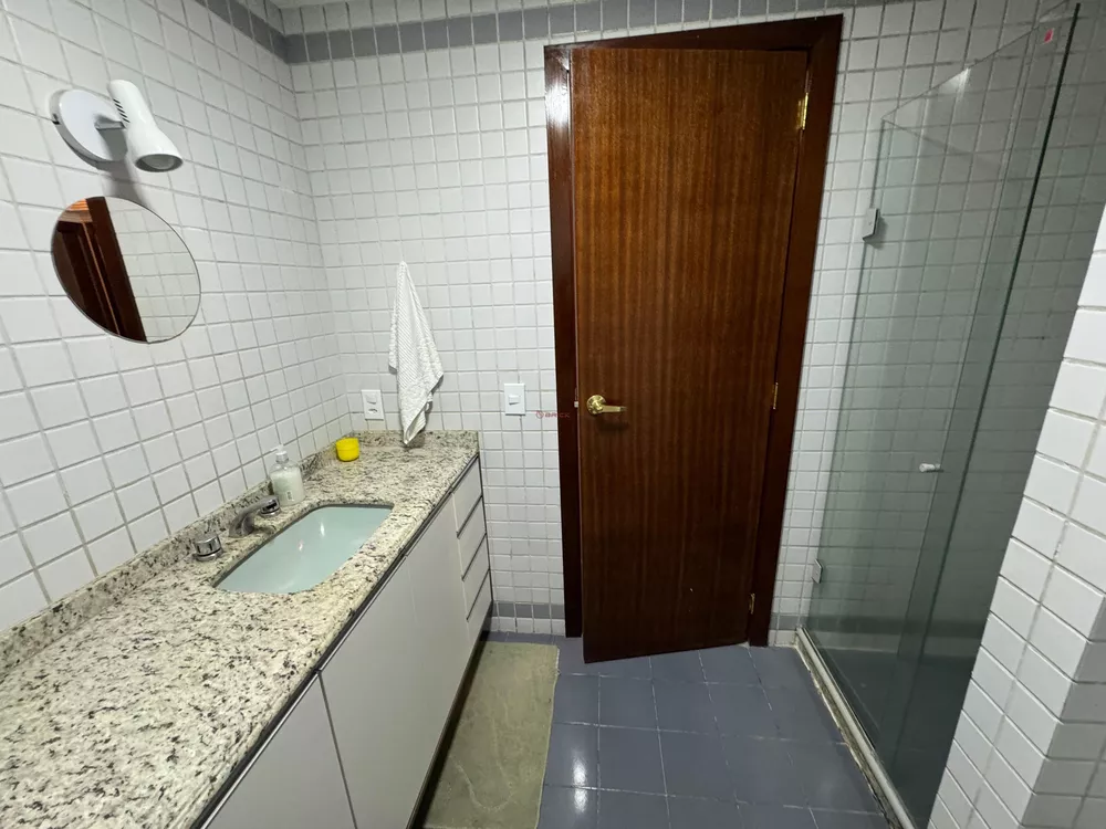 Apartamento à venda com 3 quartos, 150m² - Foto 6