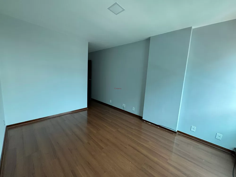 Apartamento à venda com 3 quartos, 150m² - Foto 8