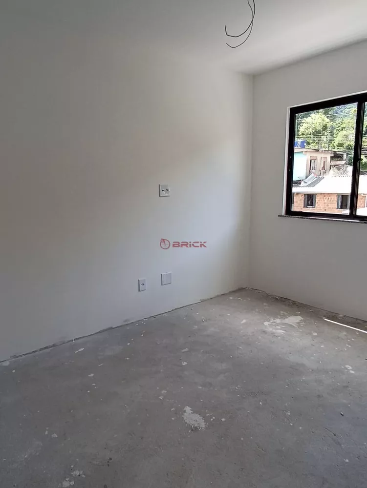 Apartamento à venda com 2 quartos, 60m² - Foto 8