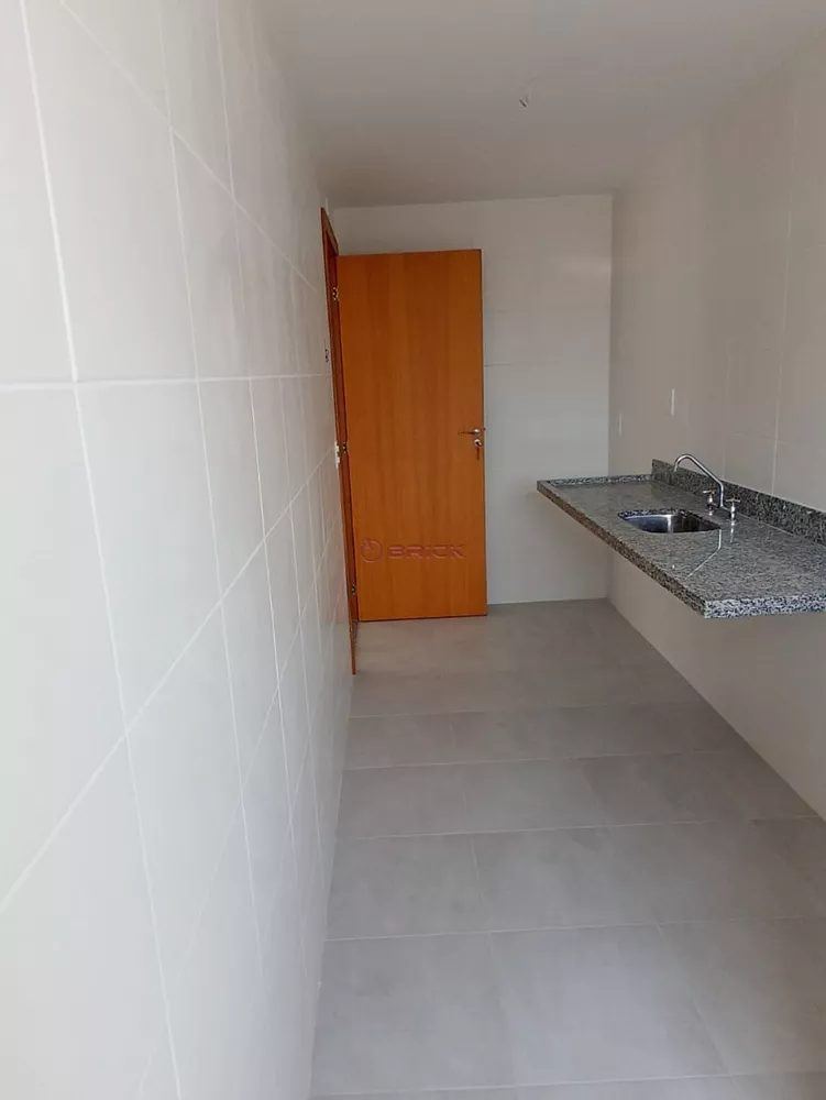 Apartamento à venda com 2 quartos, 60m² - Foto 7