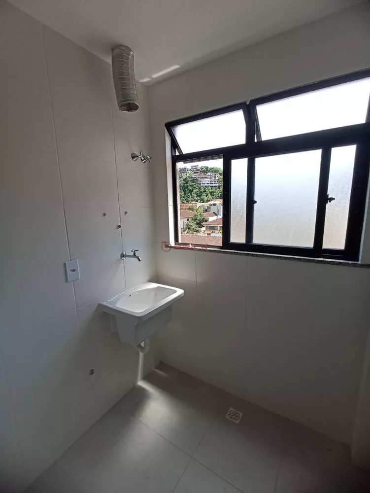 Apartamento à venda com 2 quartos, 60m² - Foto 3