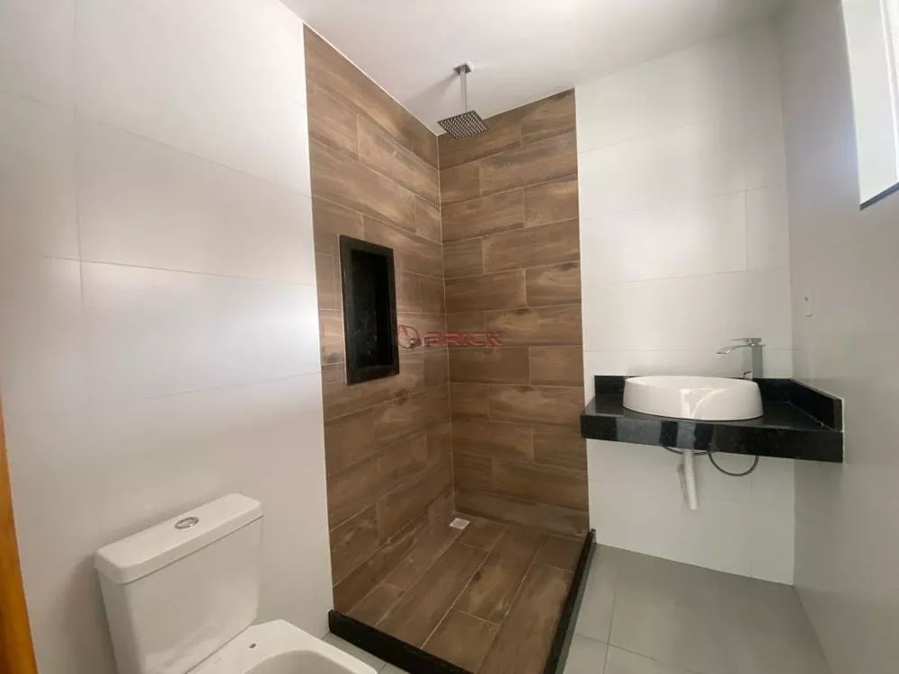 Casa à venda com 3 quartos, 142m² - Foto 11