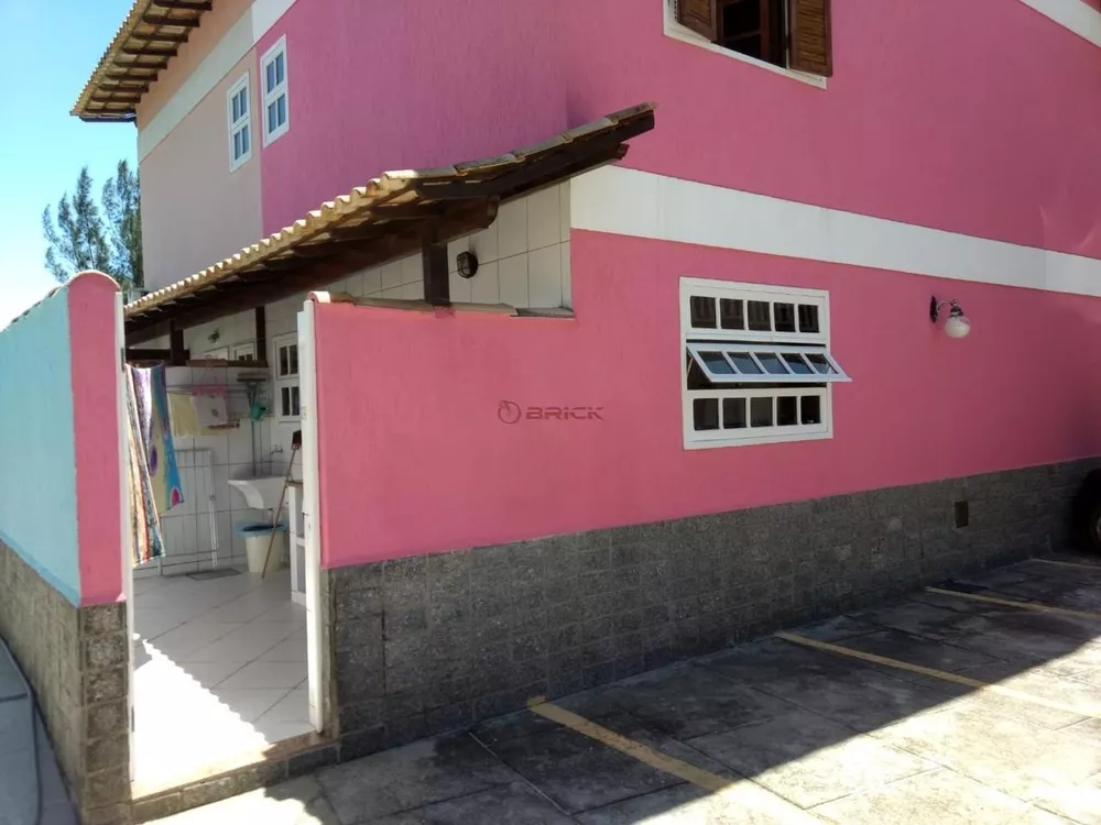 Casa à venda com 2 quartos, 100m² - Foto 4