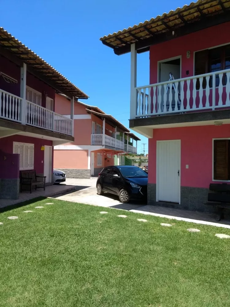 Casa à venda com 2 quartos, 100m² - Foto 2