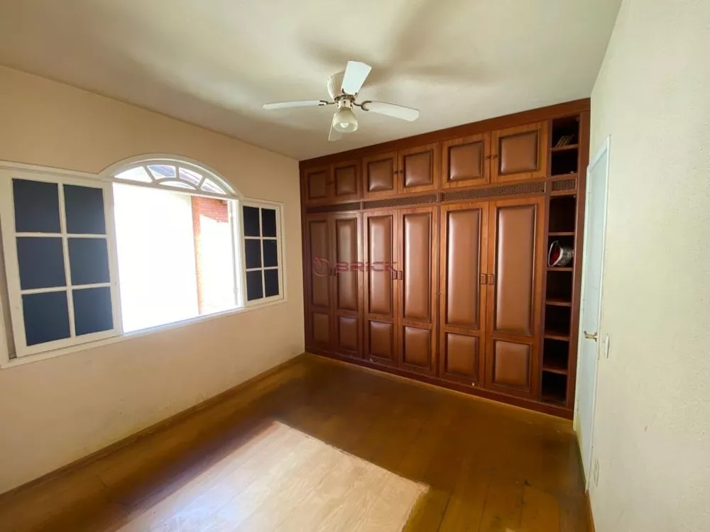 Casa, 4 quartos, 277 m² - Foto 34