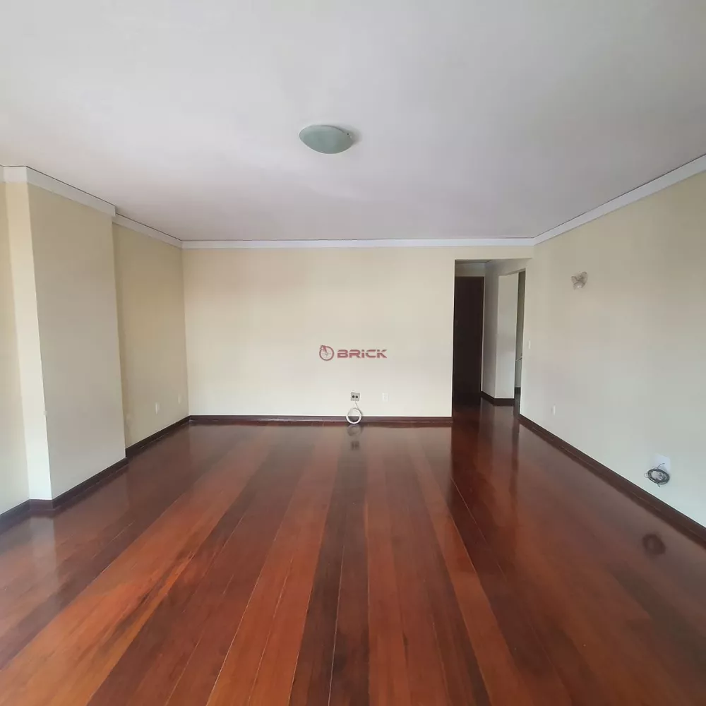 Apartamento à venda com 3 quartos, 92m² - Foto 1