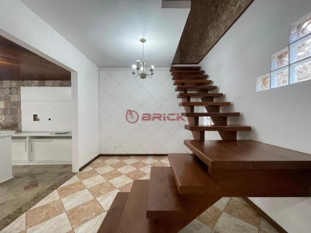 Casa, 3 quartos, 250 m² - Foto 11