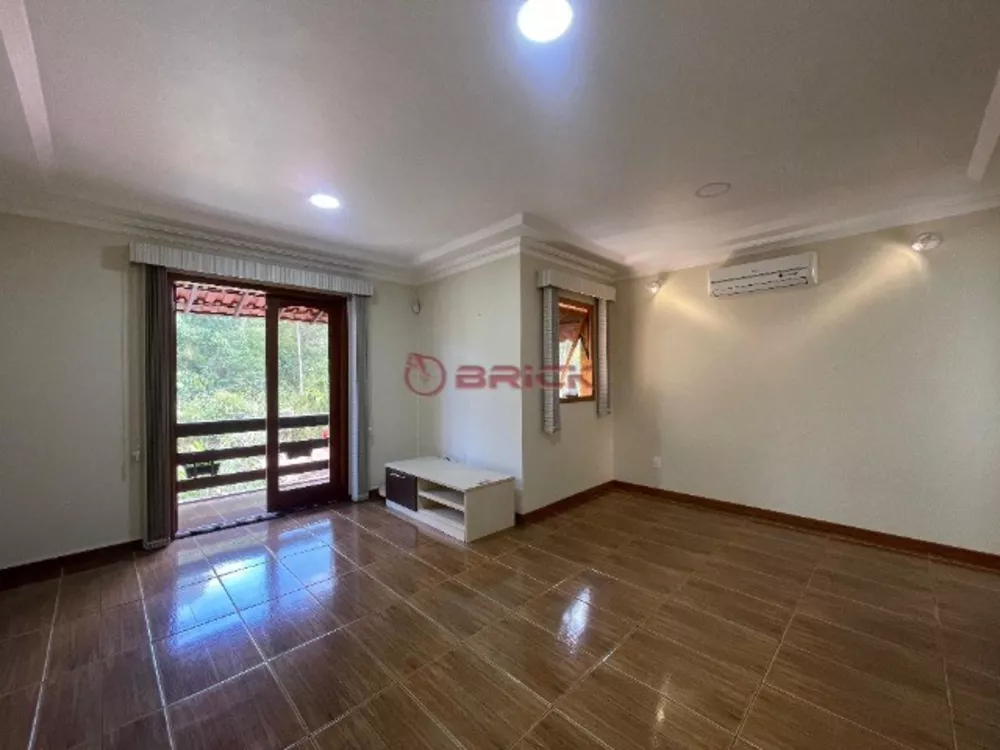 Casa, 3 quartos, 250 m² - Foto 26
