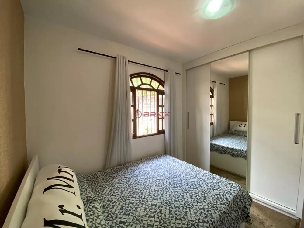 Casa à venda com 2 quartos, 100m² - Foto 7