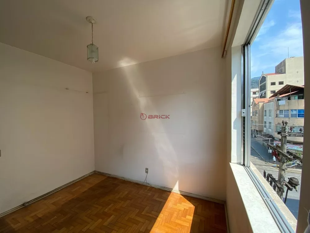 Apartamento para alugar com 2 quartos, 65m² - Foto 3