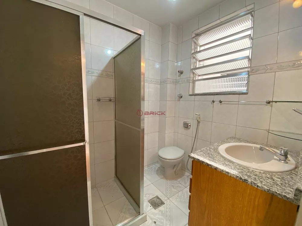 Apartamento para alugar com 2 quartos, 65m² - Foto 5