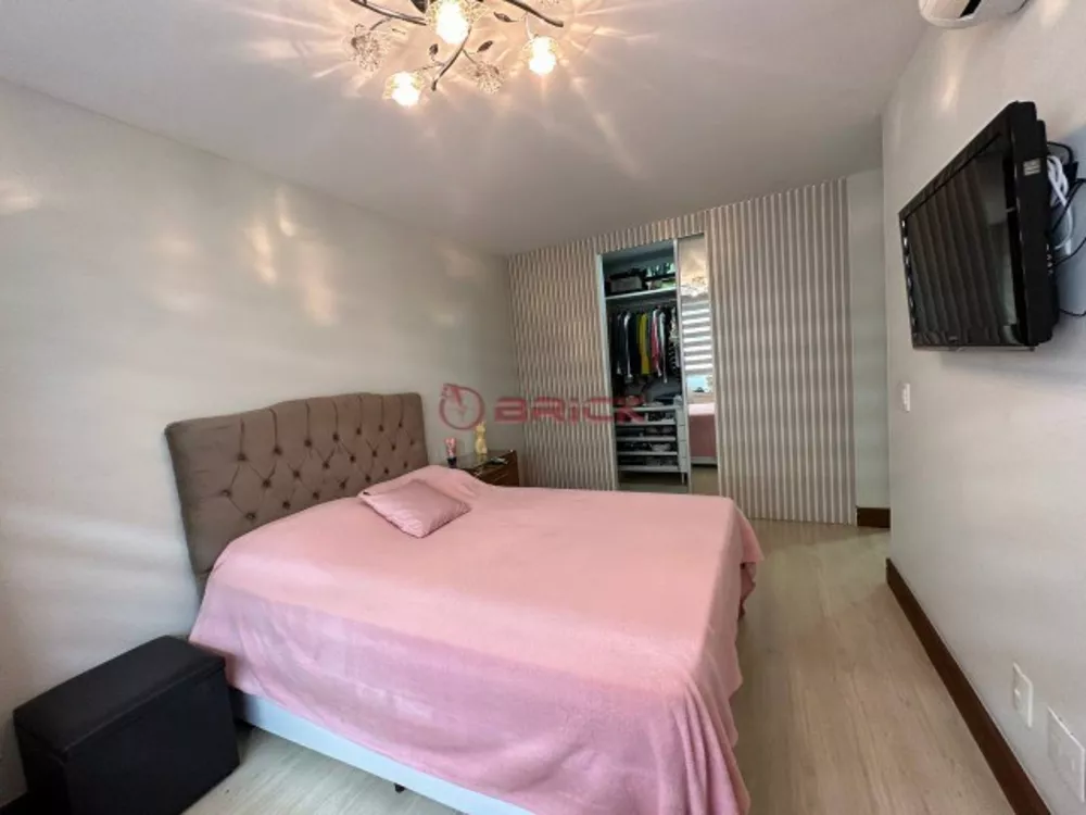 Cobertura à venda com 4 quartos, 236m² - Foto 19