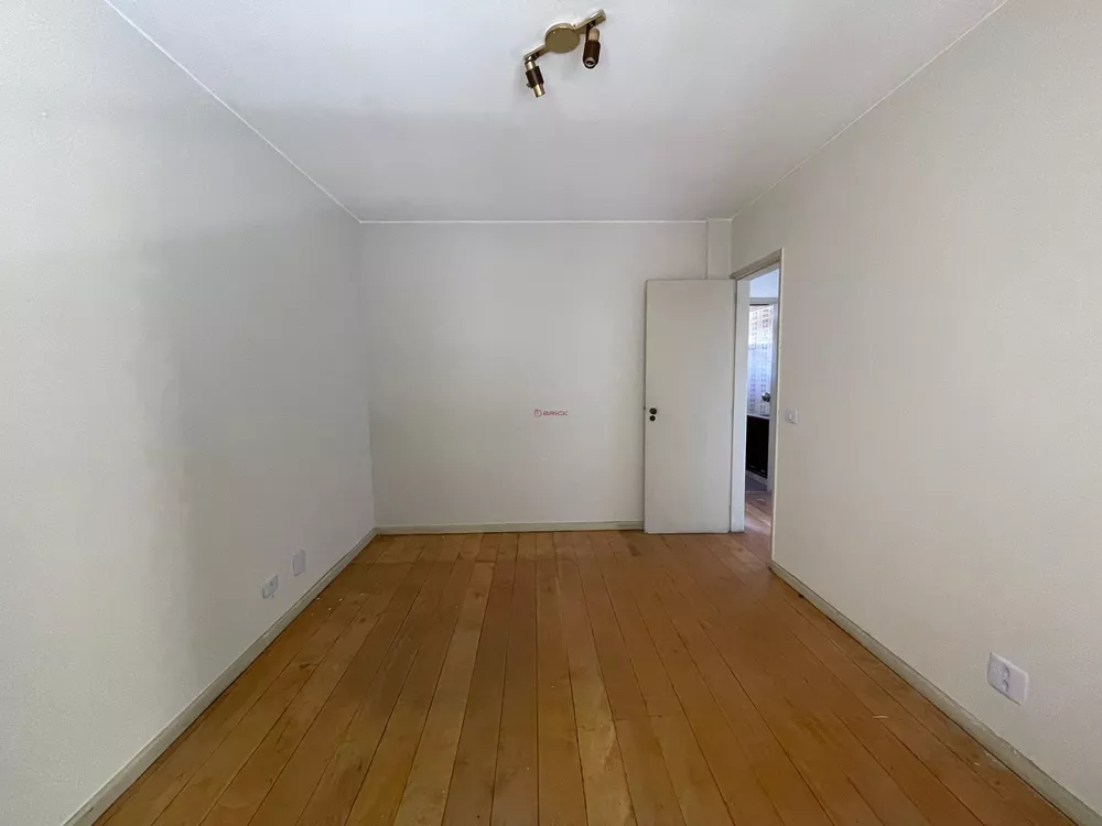 Apartamento à venda com 2 quartos, 80m² - Foto 8