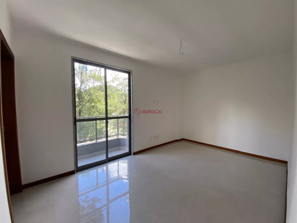 Apartamento à venda com 3 quartos, 100m² - Foto 7