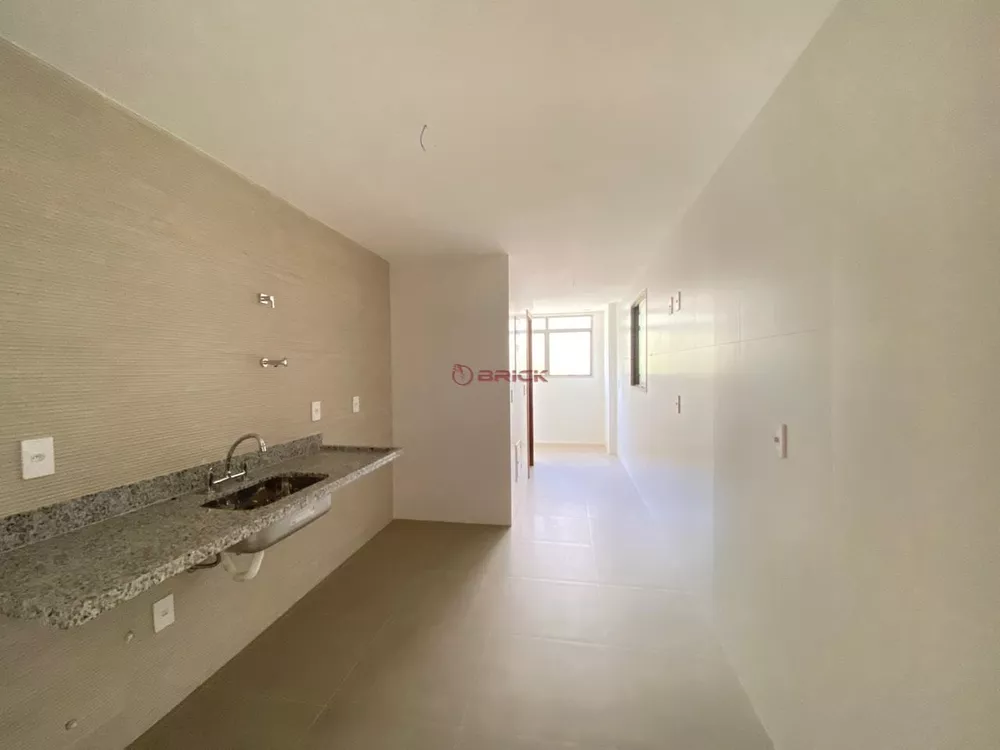 Apartamento à venda com 3 quartos, 100m² - Foto 3