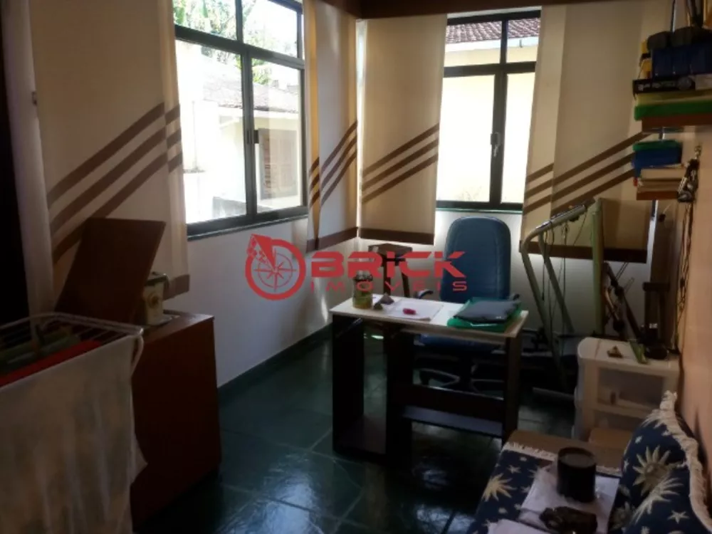 Casa, 5 quartos, 285 m² - Foto 11