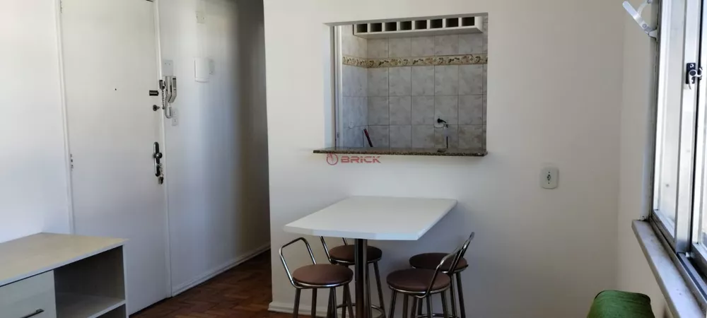 Apartamento à venda com 1 quarto, 30m² - Foto 1