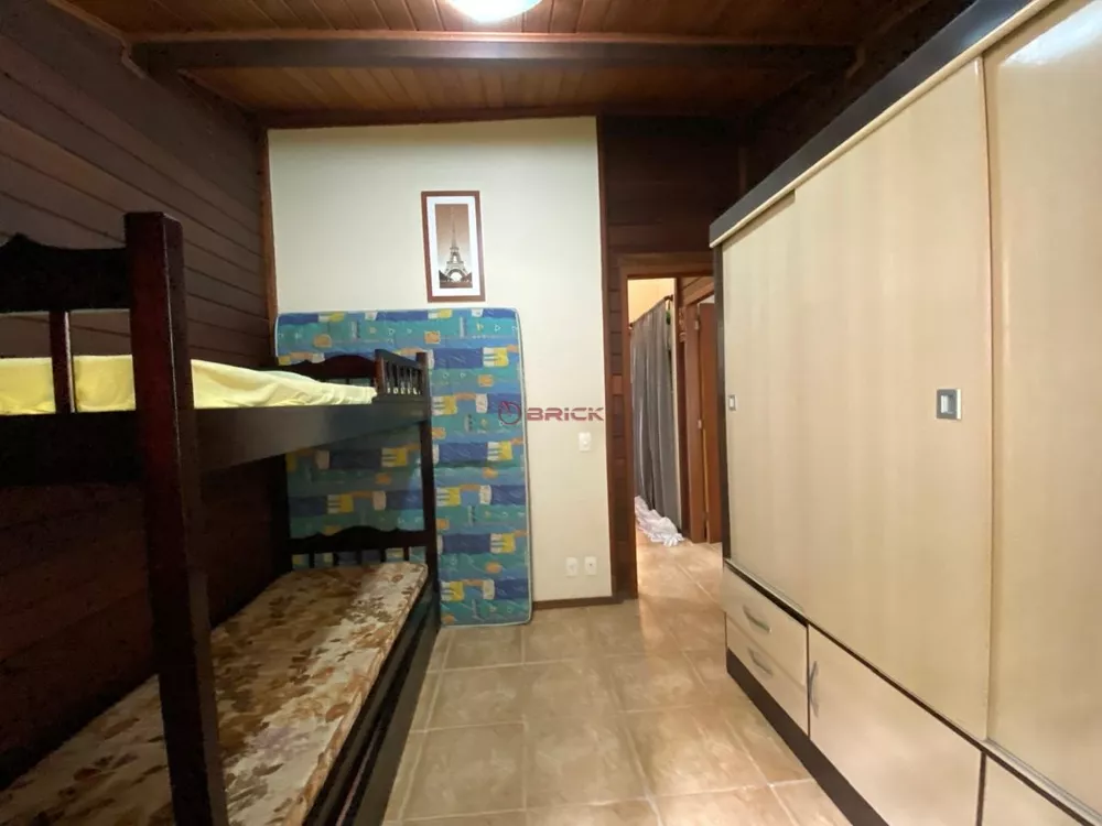 Casa à venda com 2 quartos, 80m² - Foto 6