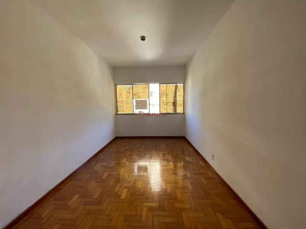 Apartamento à venda com 2 quartos, 55m² - Foto 1