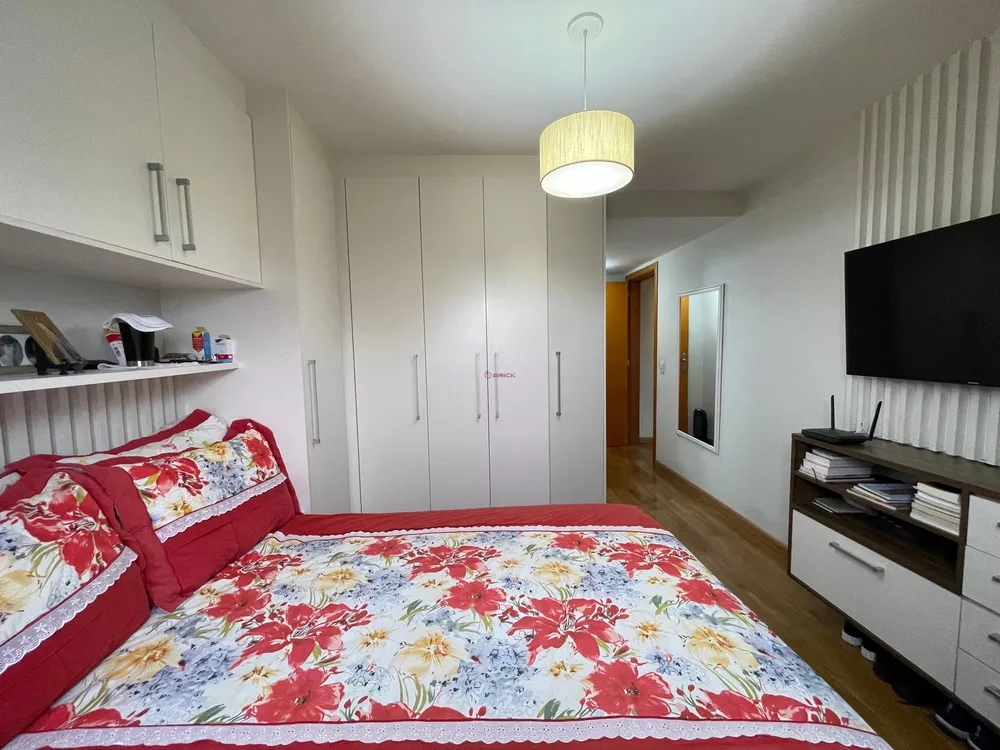 Apartamento à venda com 2 quartos, 82m² - Foto 5