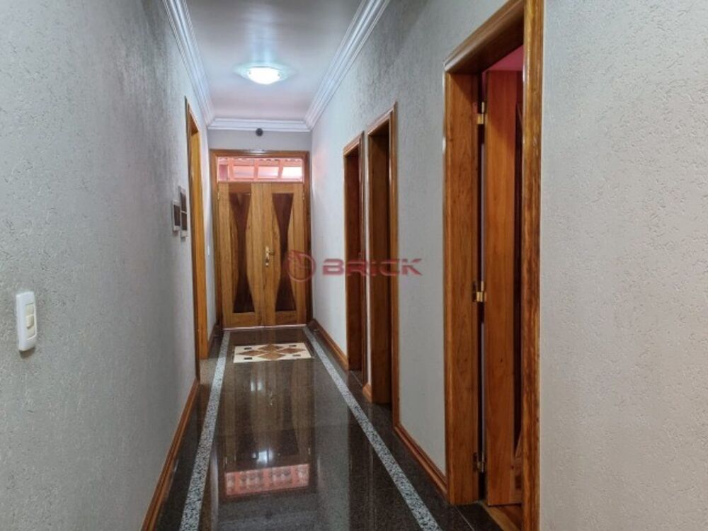 Casa à venda com 5 quartos, 600m² - Foto 8