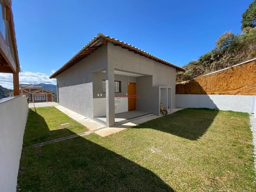 Casa à venda com 3 quartos, 120m² - Foto 2