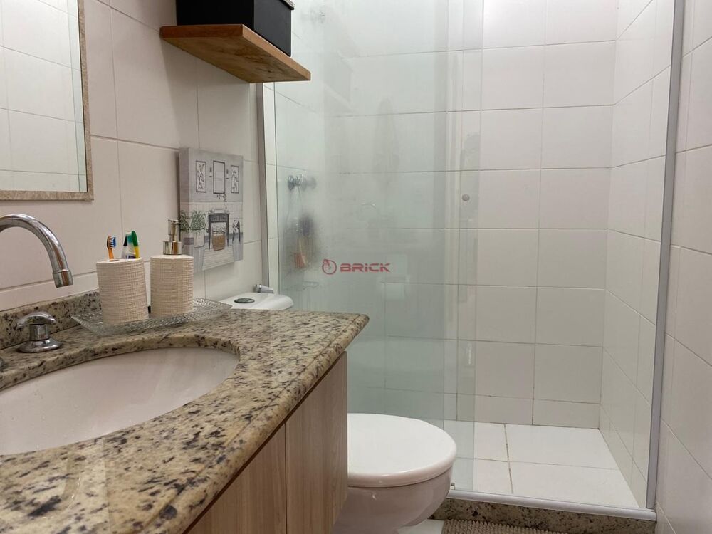 Apartamento à venda com 2 quartos, 80m² - Foto 3