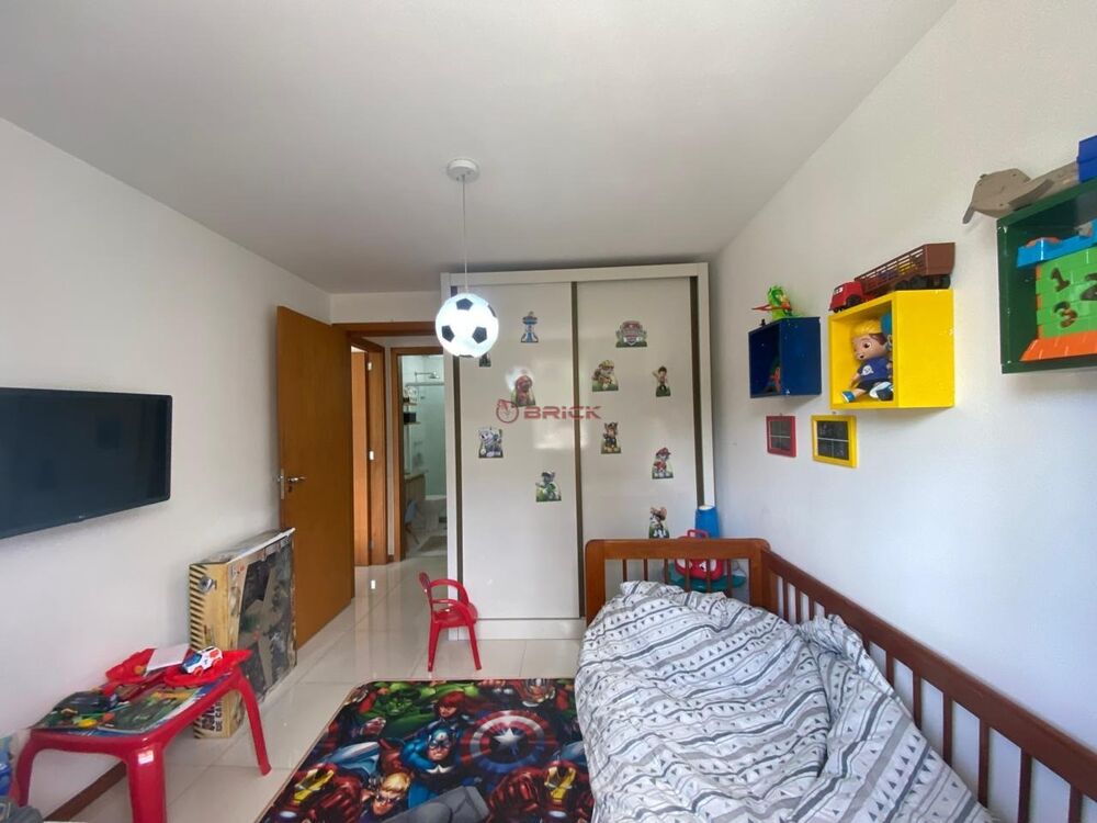 Apartamento à venda com 2 quartos, 80m² - Foto 4